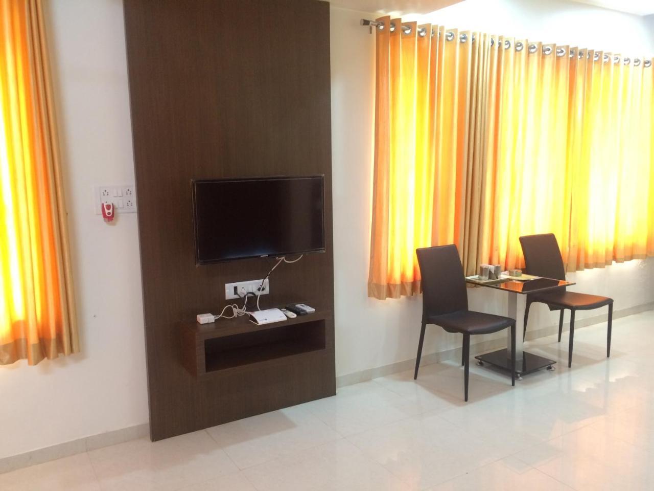 Hotel Shiva'S Inn Trimbak Bagian luar foto