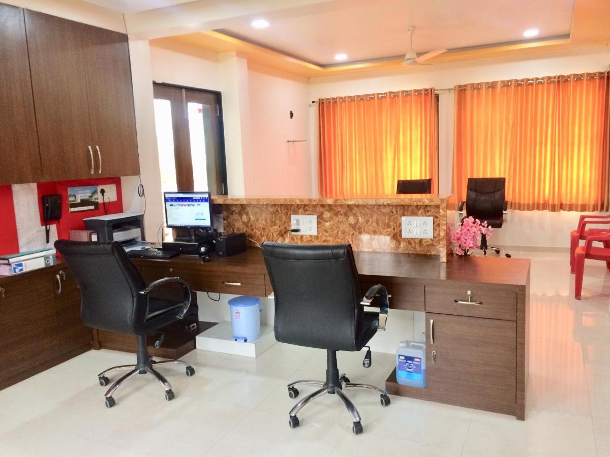 Hotel Shiva'S Inn Trimbak Bagian luar foto